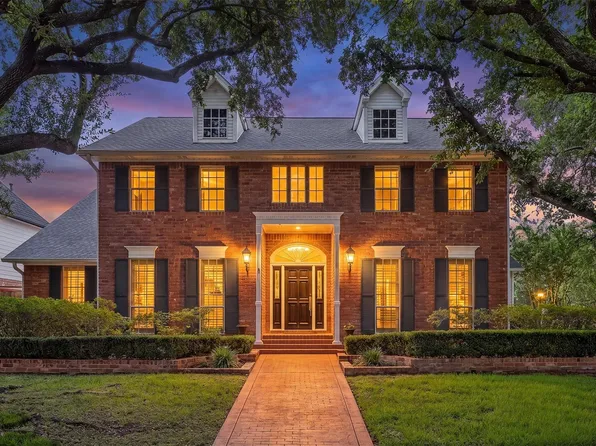 12155 Maple Rock Dr, Houston, TX 77077