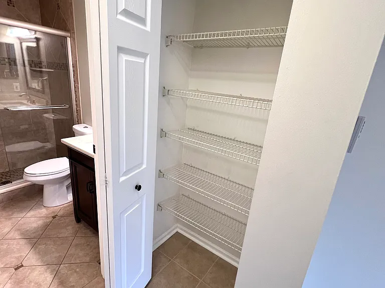 10 Sheffield Dr — Photo 16