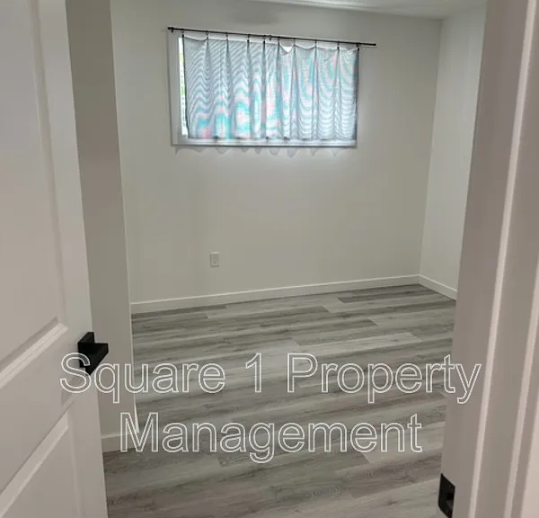 225a St NW #9846 — Photo 6