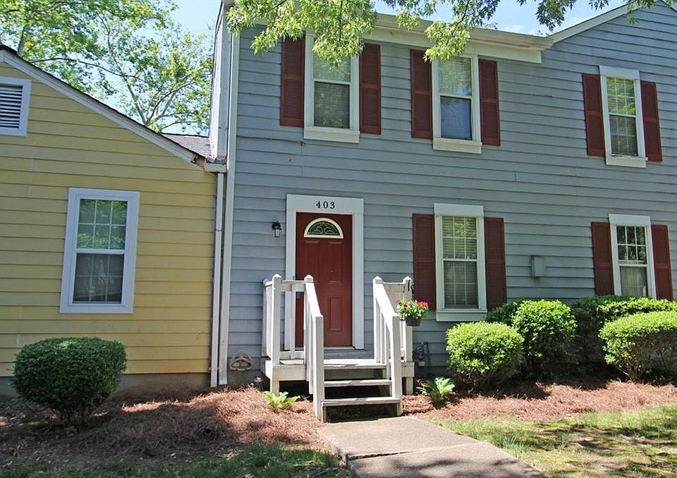 1st image of 403 Oak Harbor Ct #403