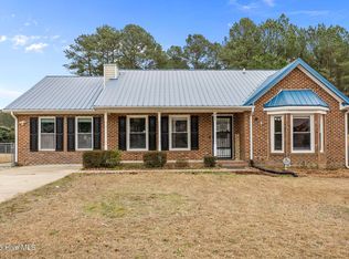 306 Wapiti Drive, Spring Lake, NC 28390