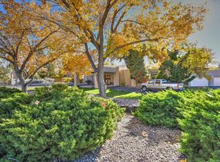 9506 Dancing River Dr NW, Albuquerque, NM 87114