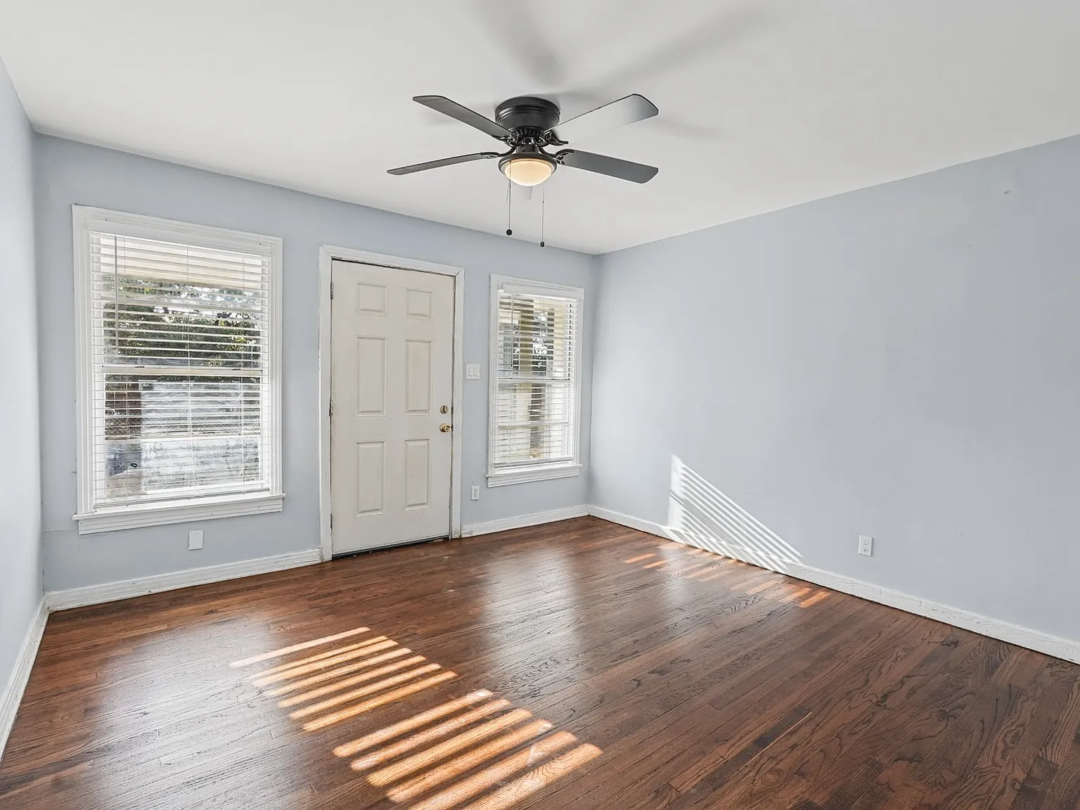 2 bed, 689 sqft, $1,500 — Photo 4