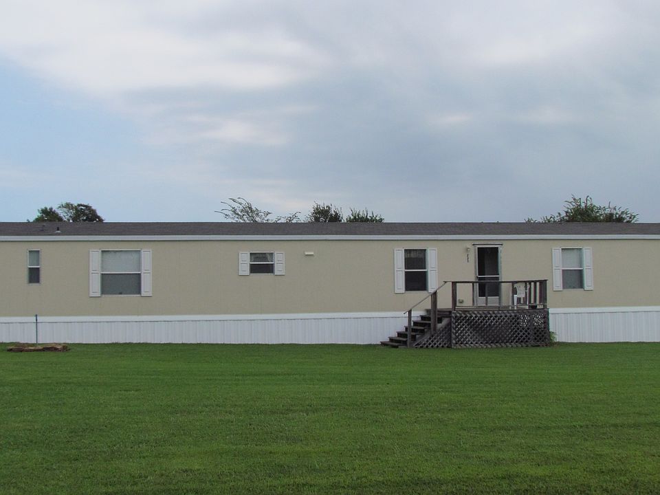 1st image of 255 Lake Acres Dr
