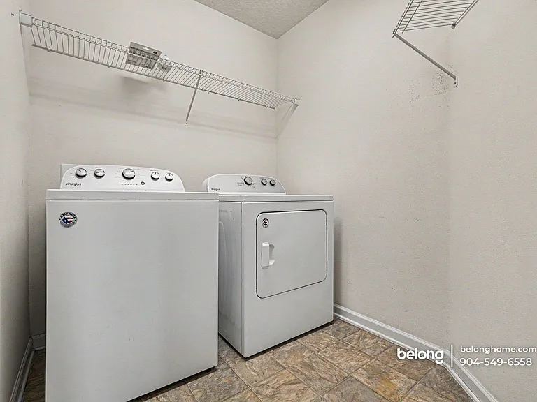 15763 Twin Creek Dr — Photo 14