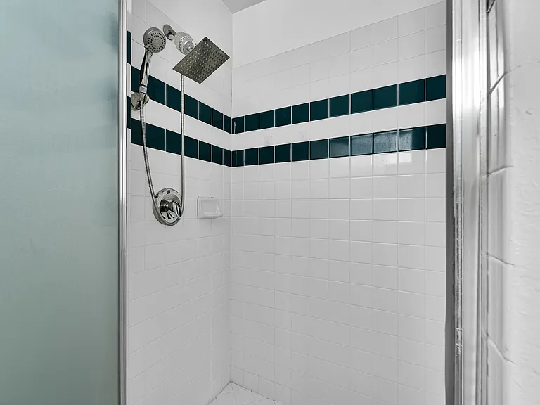 4320 Mammoth Ave #209 — Photo 27