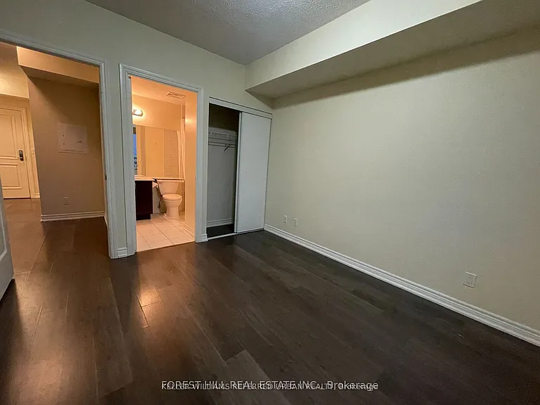 9245 Jane St #614 — Photo 12
