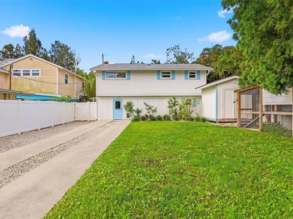 7 Georgia Ave, Crystal Beach, FL 34681