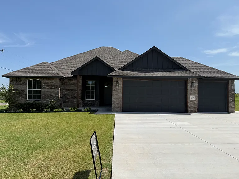 2099 Cash Ct — Photo 2