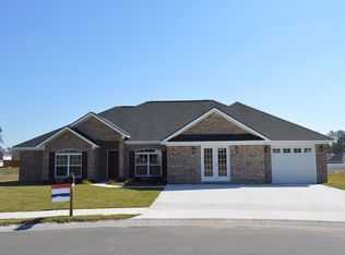 59 Red Blossom Ct, Allenhurst, GA 31301