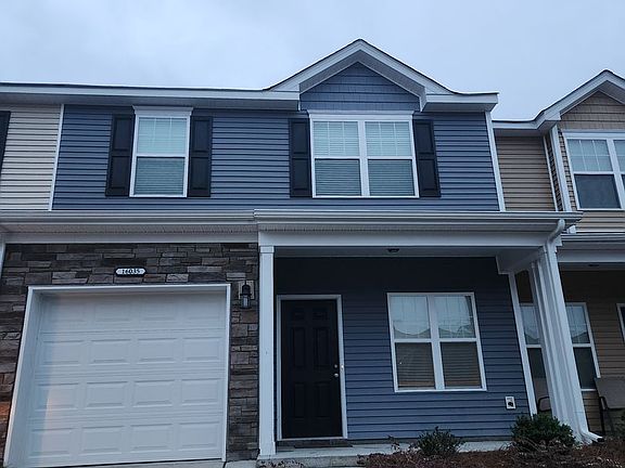 3rd image of 16053 Simril Ct