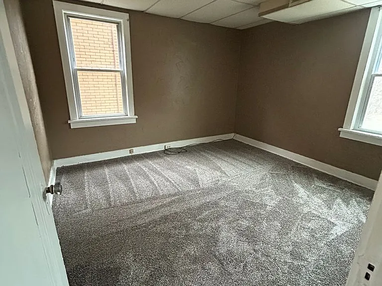 500 Mills Ave #3 — Photo 8