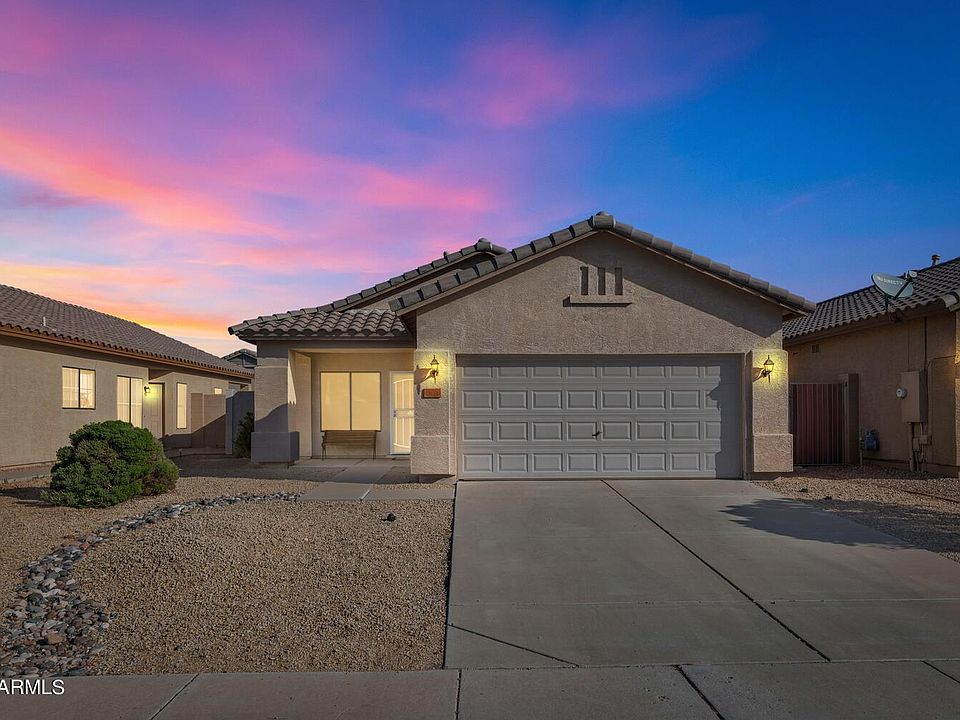 1st image of 8776 W PARADISE Drive