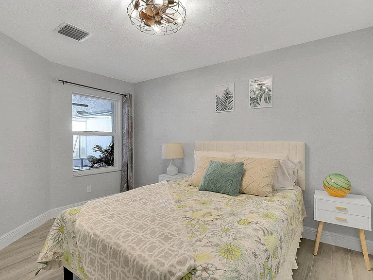 1176 Staghorn St — Photo 13