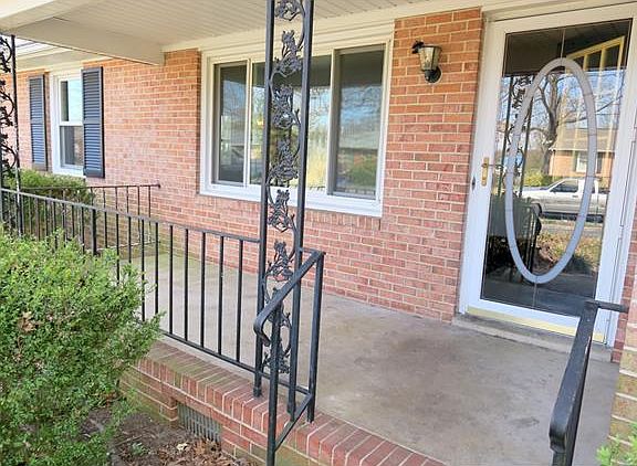 3rd image of 2809 Gainford Cir