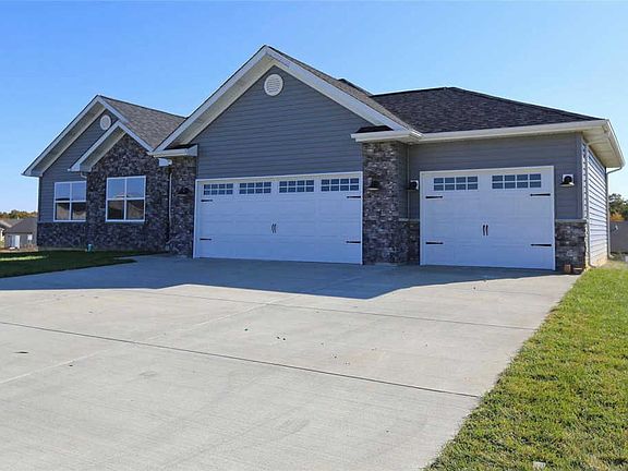 2nd image of 728 Woodview Meadows Dr