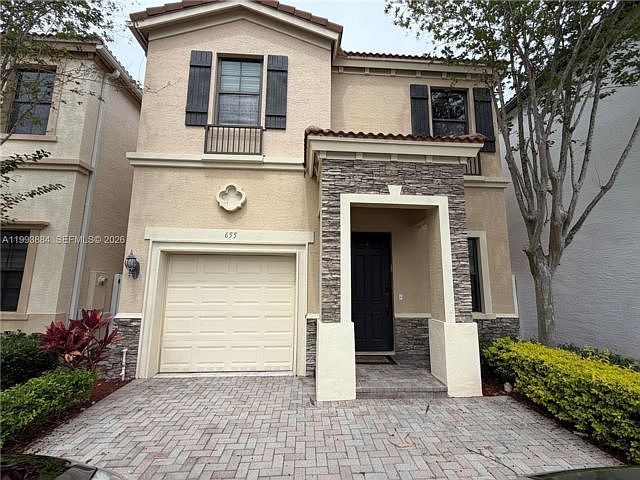 1st image of 655 NE 193rd St