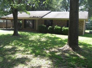 506 5th St, Leland, MS 38756