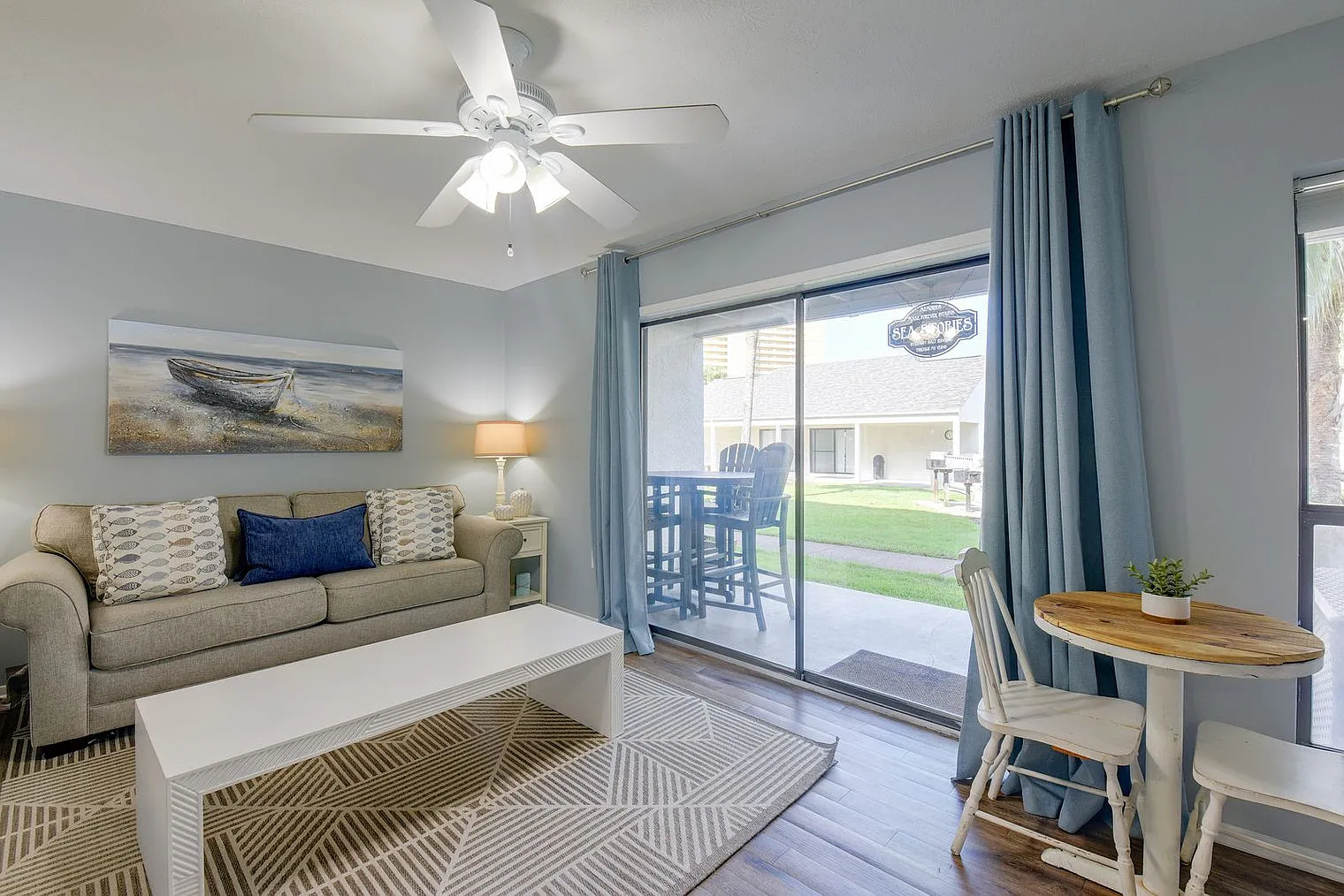 1 bed, 1.0 bath, 592 sqft, $1,888 — Photo 4