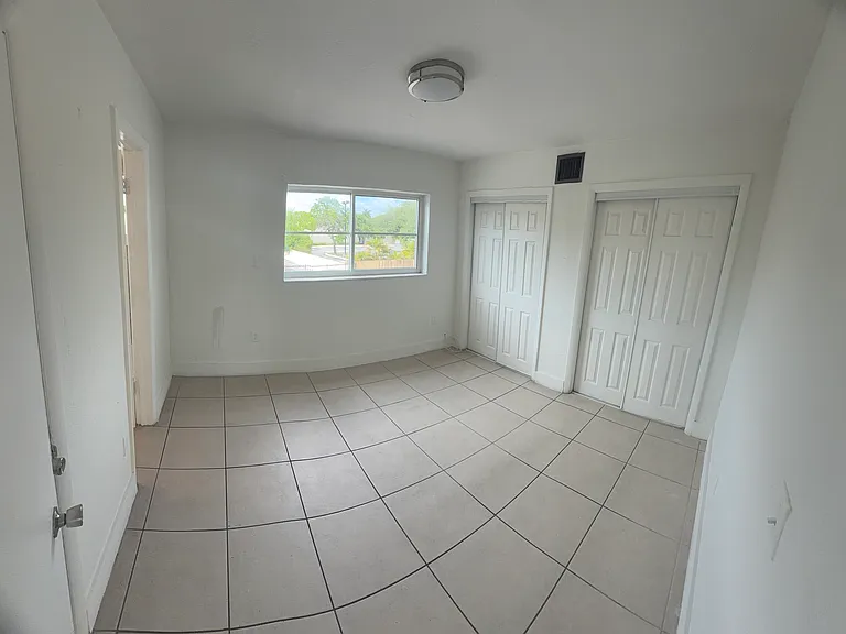 3855 SW 79th Ave #26 — Photo 4