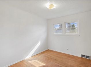 1221 E 37th Ave, Spokane, WA 99203