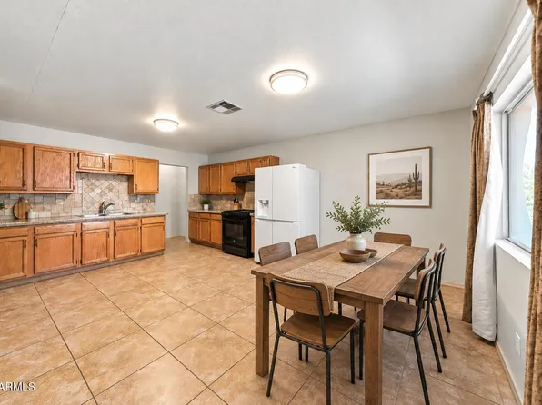 13421 N EL FRIO Street, El Mirage, AZ 85335