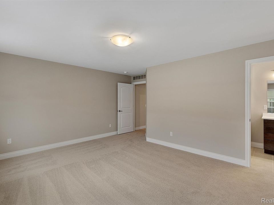 807 Balmoral Ln, photo 25