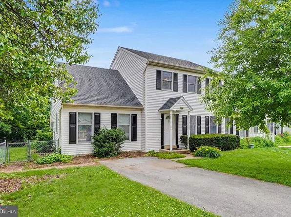 37 Steeple Ave, Red Lion, PA 17356