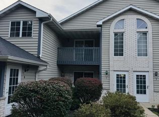 Riverpark Meadows 1, Pewaukee, WI 53072