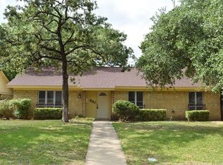 837 Royal Ter, Hurst, TX 76053