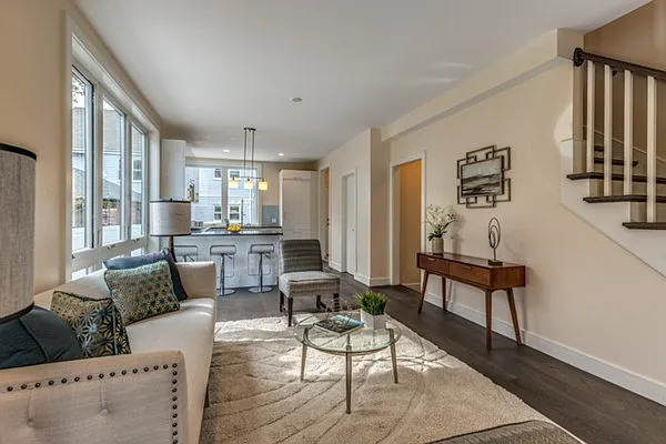 92 Parsons St #92 — Photo 1
