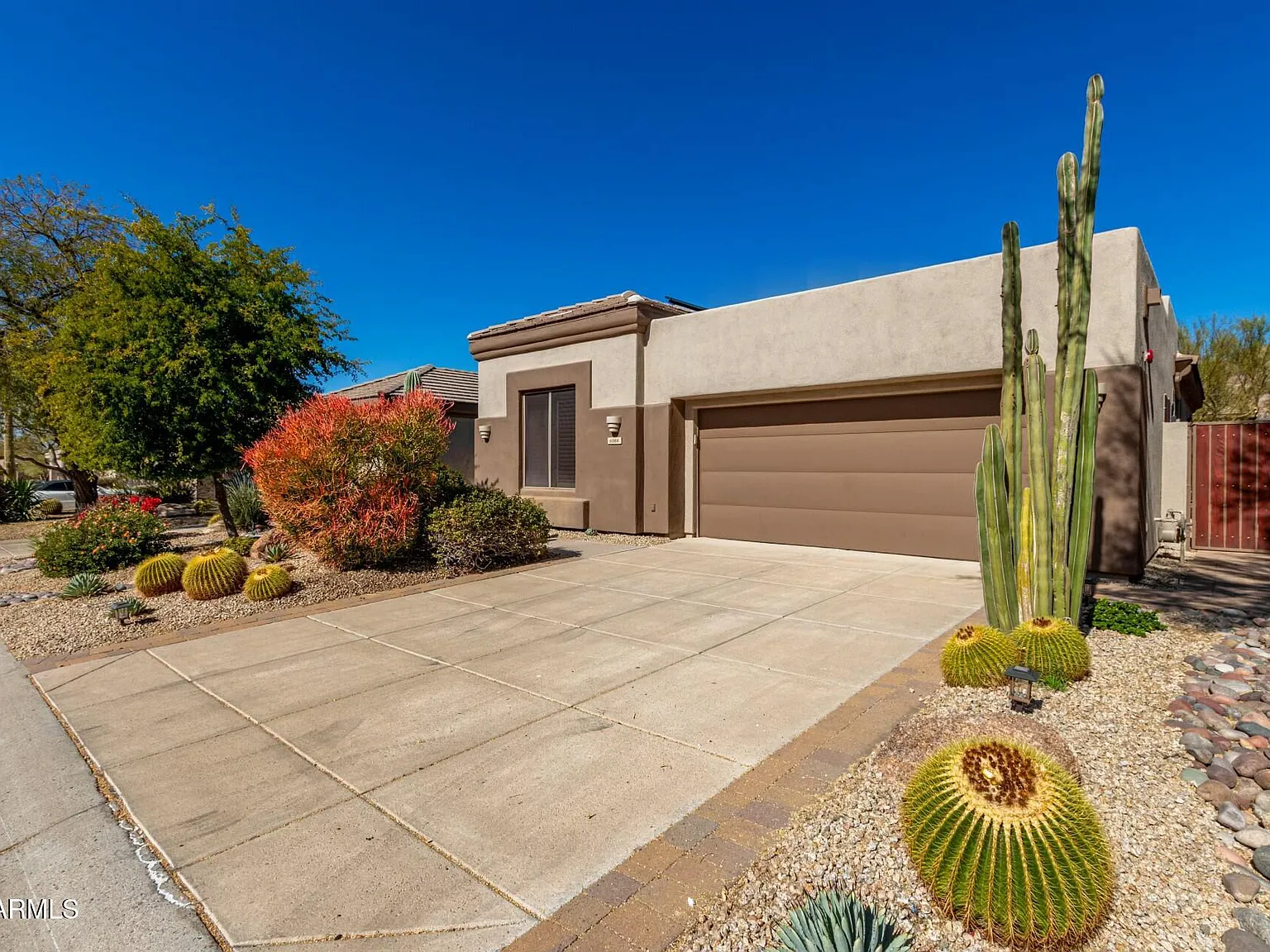 2 bed, 1673 sqft, $5,650 — Photo 3