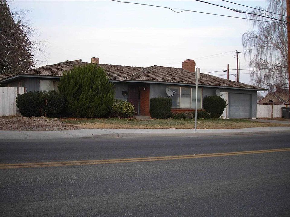 1st image of 326 E Lincoln Ave