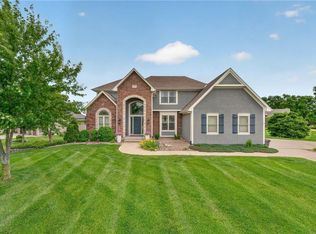 4525 SW Admiral Byrd Dr, Lees Summit, MO 64082