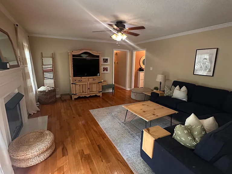 314 Stornoway Dr — Photo 6