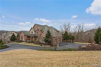 1st image of 626 Morel Court St