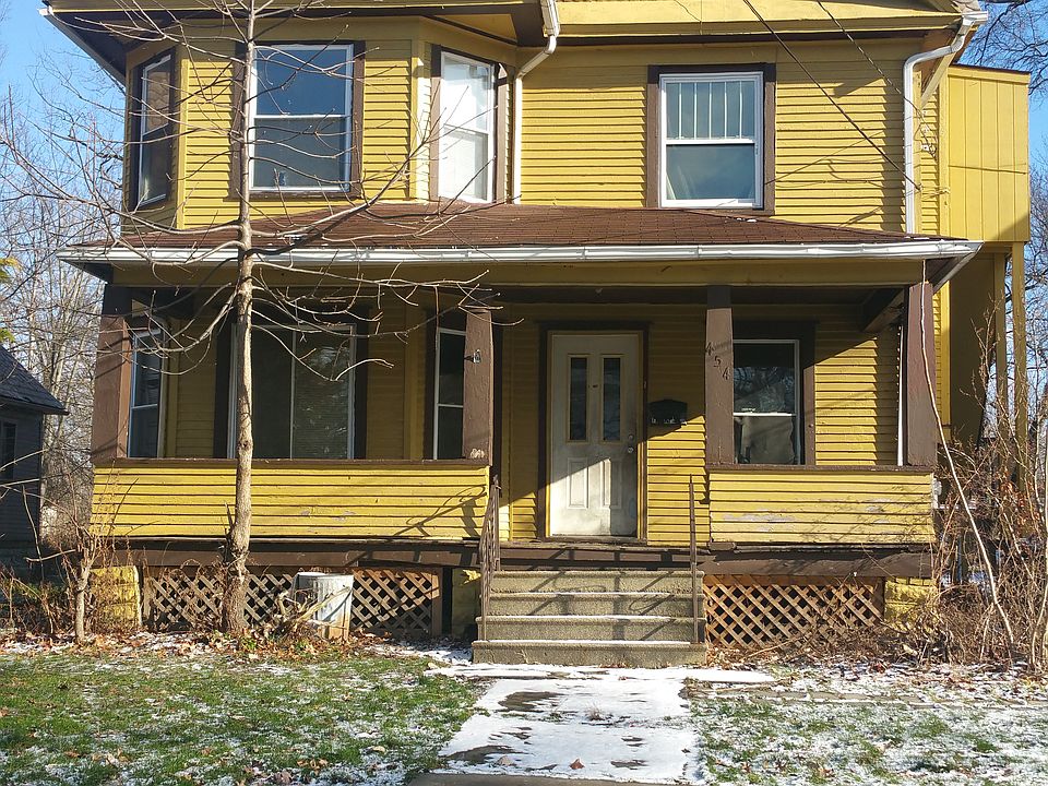 1st image of 454 Olive Ave NE