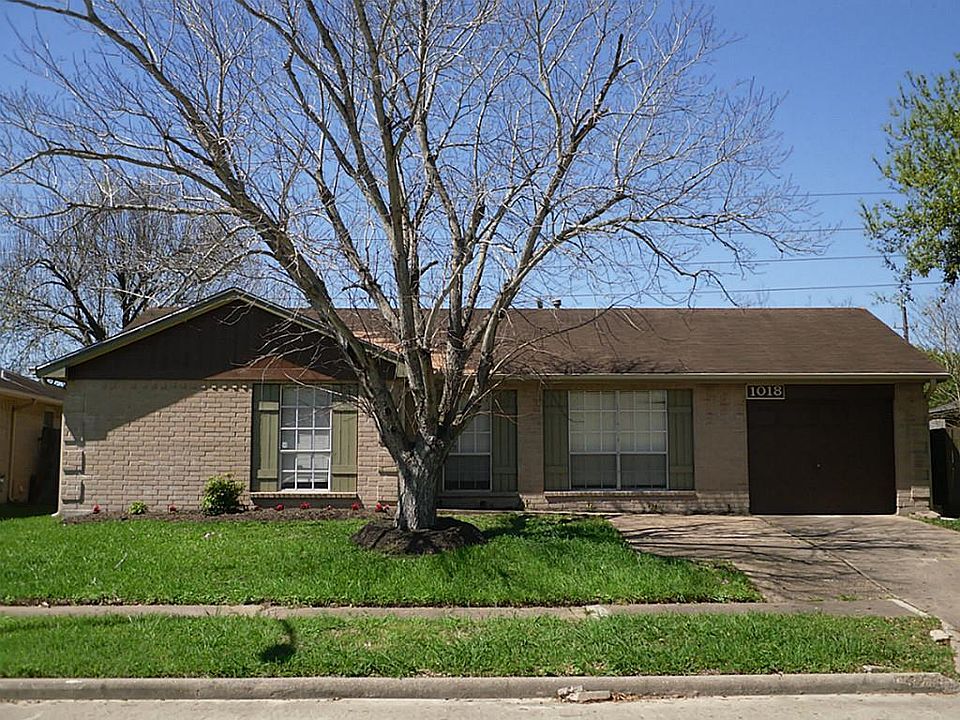 1st image of 1018 Woodbridge Ave