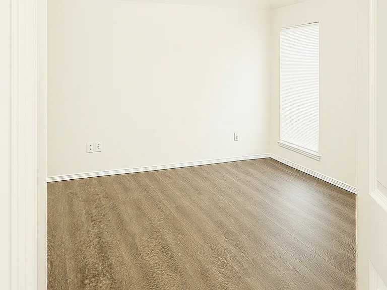534 Meadow Ln — Photo 15