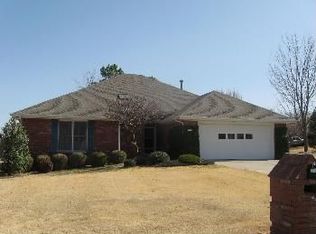 5123 Dover St, Springdale, AR 72764