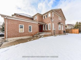 100 Alaskan Summit Ct W, Brampton, ON L6R1N9