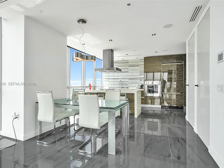 1100 Biscayne Blvd #6001 — Photo 16