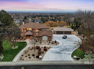 3050 S Whitepost Way, Eagle, ID 83616