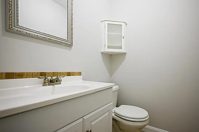 1742 Skinner Ave — Photo 14