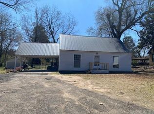 1129 E 3rd St, Hope, AR 71801