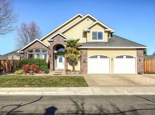 2197 Jeremy St, Central Pt, OR 97502