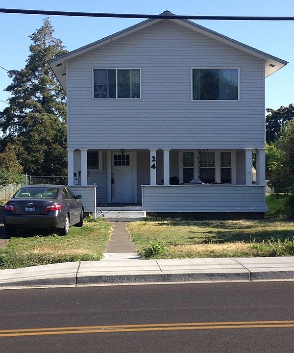 1st image of 24 W Whitman Dr #1