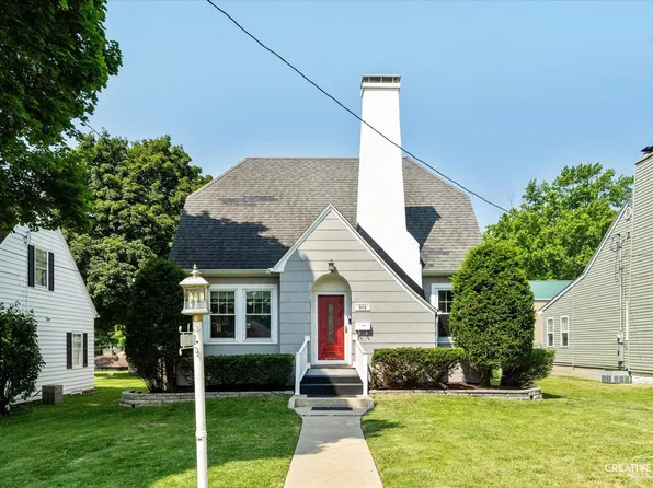 905 N Dixon Ave, Dixon, IL 61021