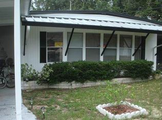 78 Sandalwood Dr, Thonotosassa, FL 33592