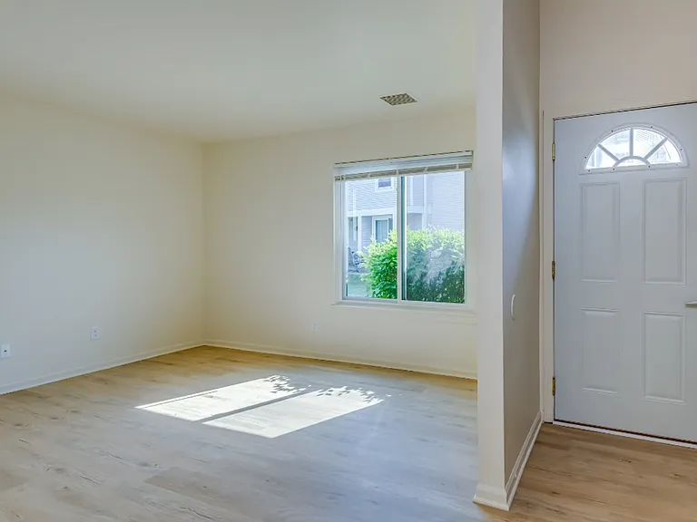 14830 W Hidden Creek Ct — Photo 7
